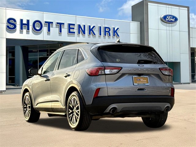 Certified 2022 Ford Escape Titanium image 6