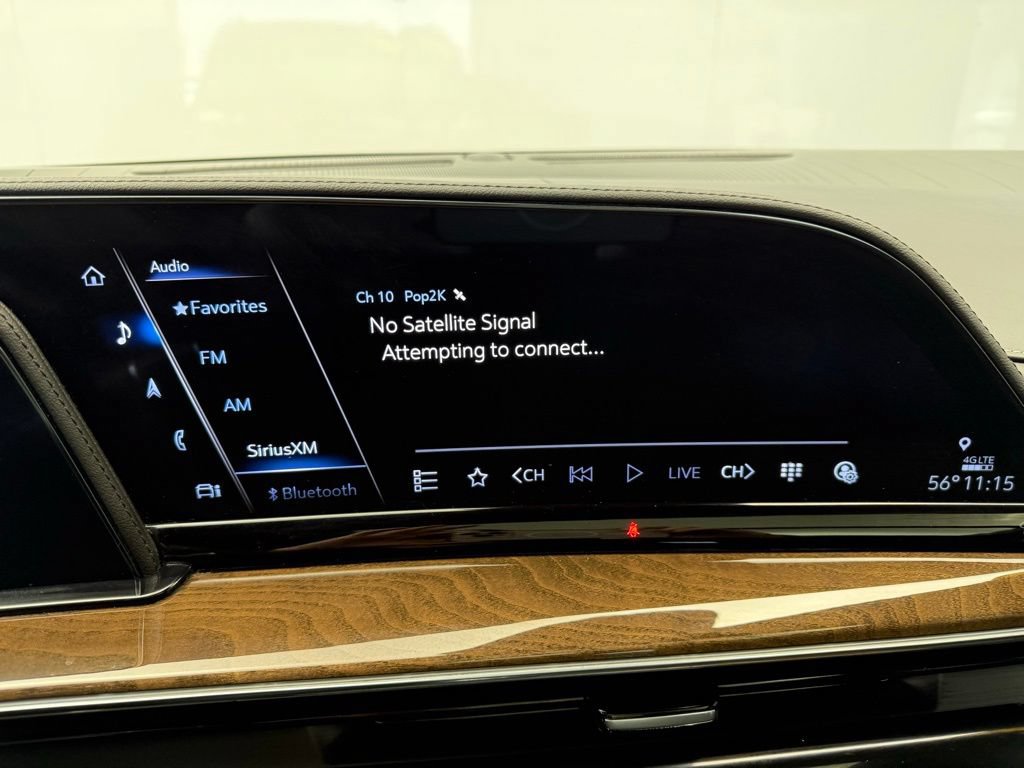 Used 2023 Cadillac Escalade Sport Platinum w/ Heavy-Duty Trailer Package AWD/4WD image 43