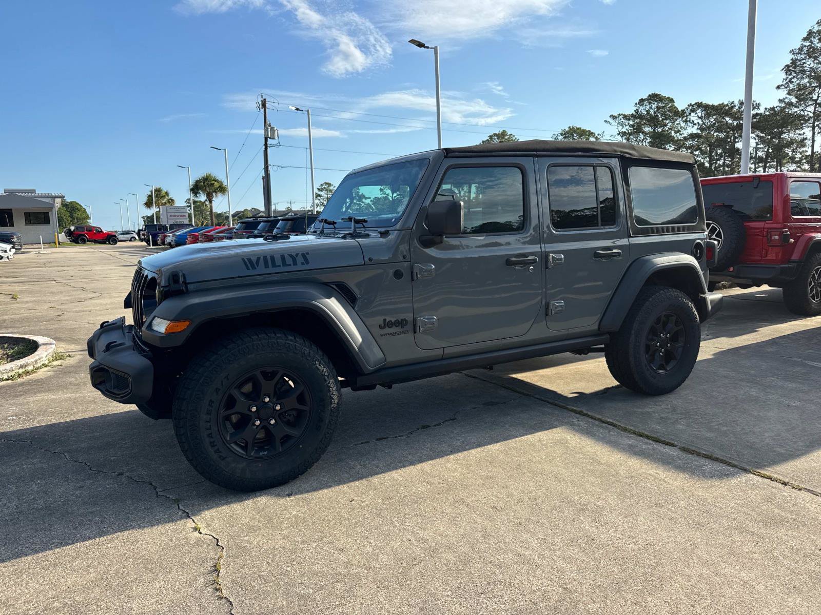 Used 2021 Jeep Wrangler Unlimited Sport AWD/4WD image 7
