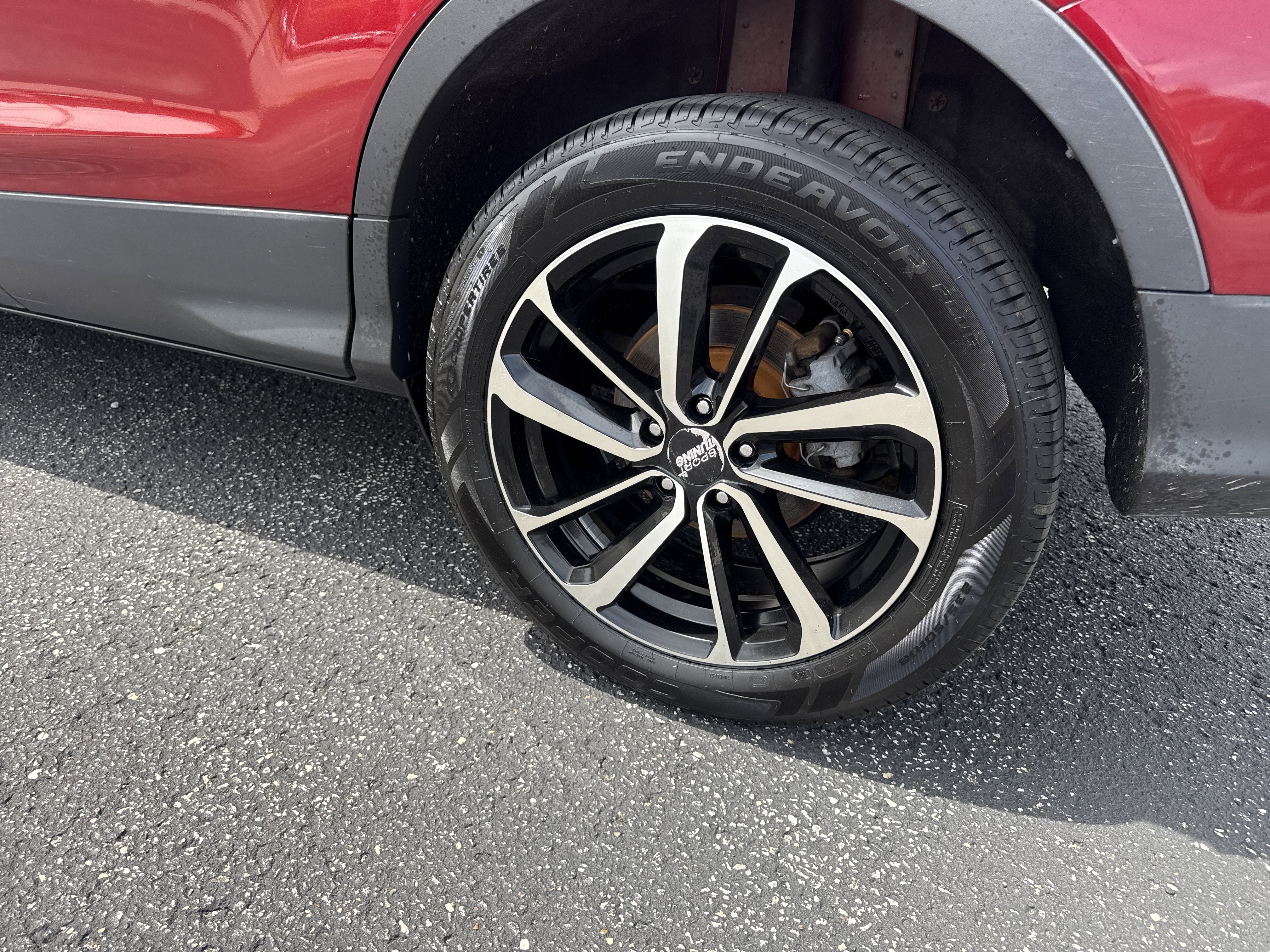 Used 2014 Ford Escape Titanium AWD/4WD image 10