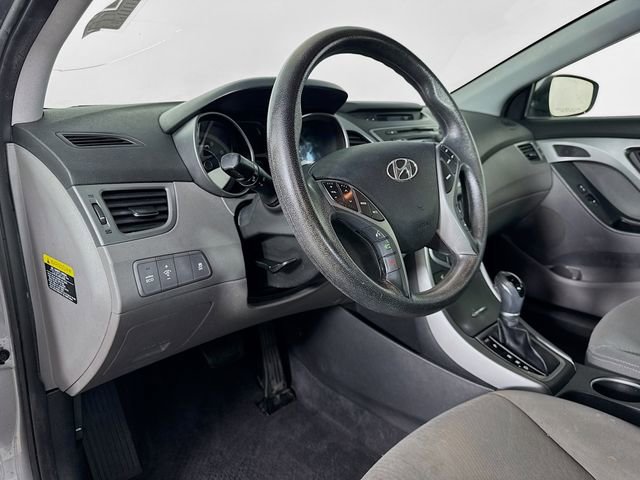 Used 2014 Hyundai Elantra SE w/ Option Group 02 image 13