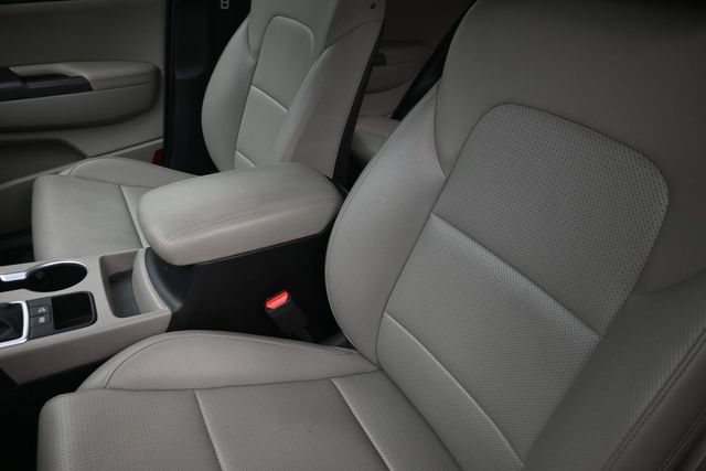 Used 2022 Kia Sportage Nightfall Edition FWD image 18