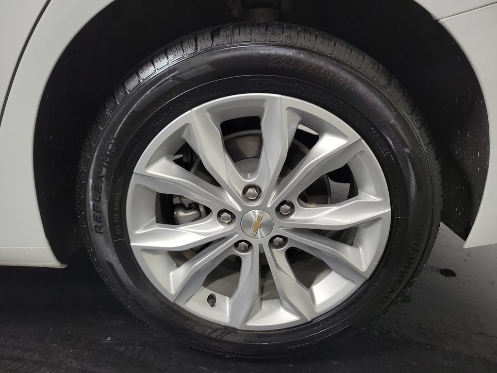Used 2024 Chevrolet Malibu LT FWD image 10