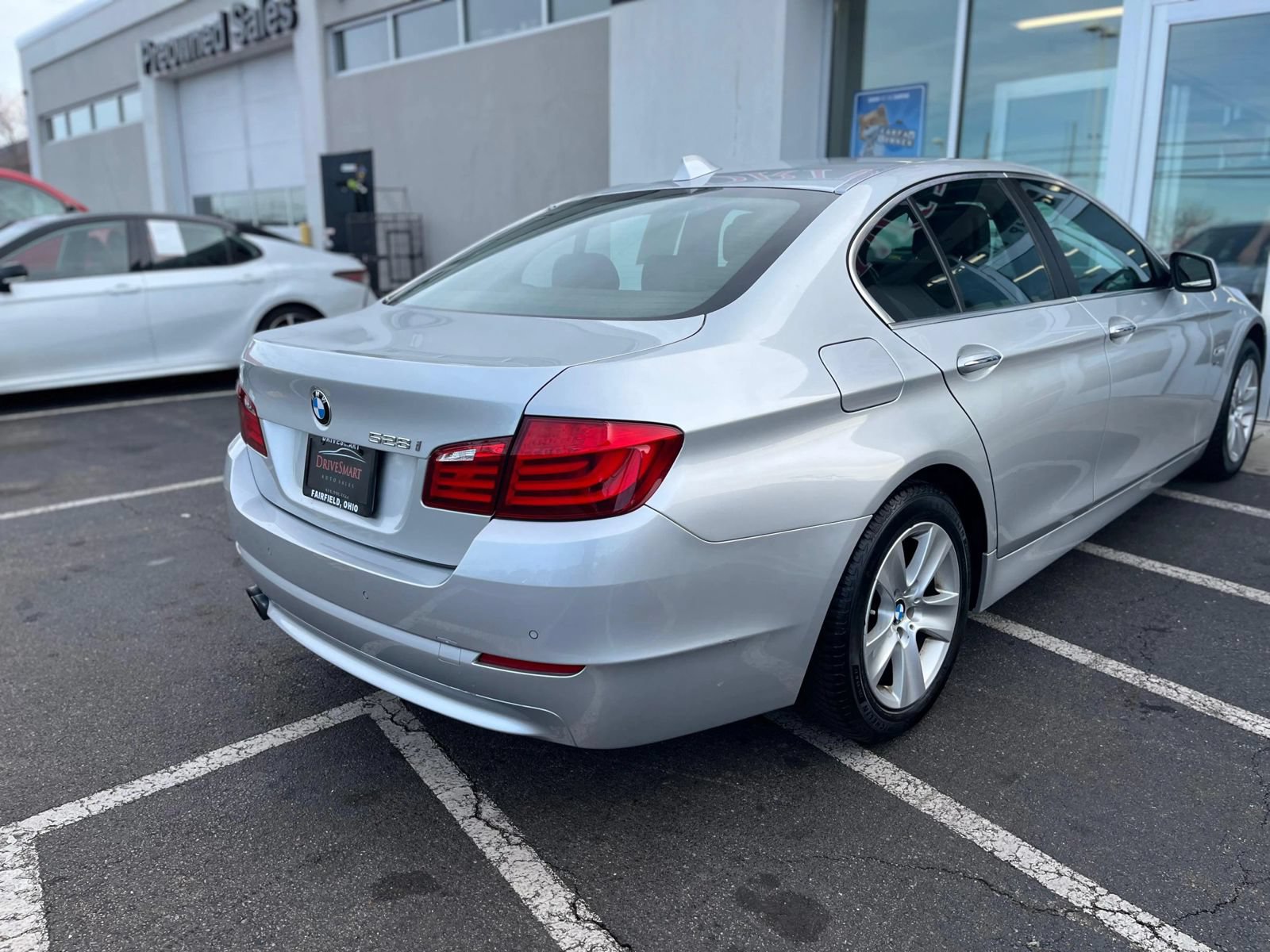 Used 2012 BMW 528i xDrive Sedan AWD/4WD image 10