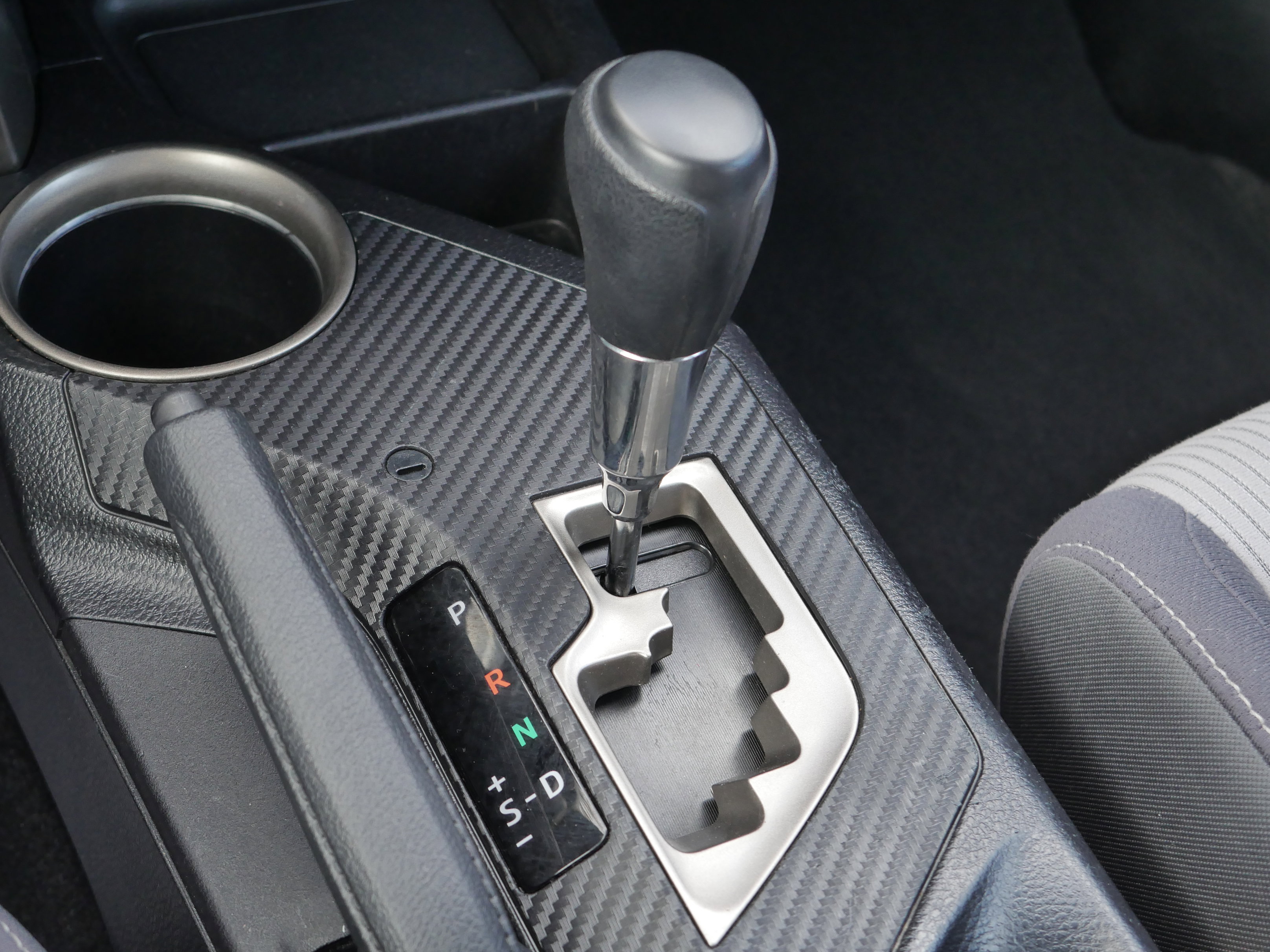 Used 2014 Toyota RAV4 XLE FWD image 15