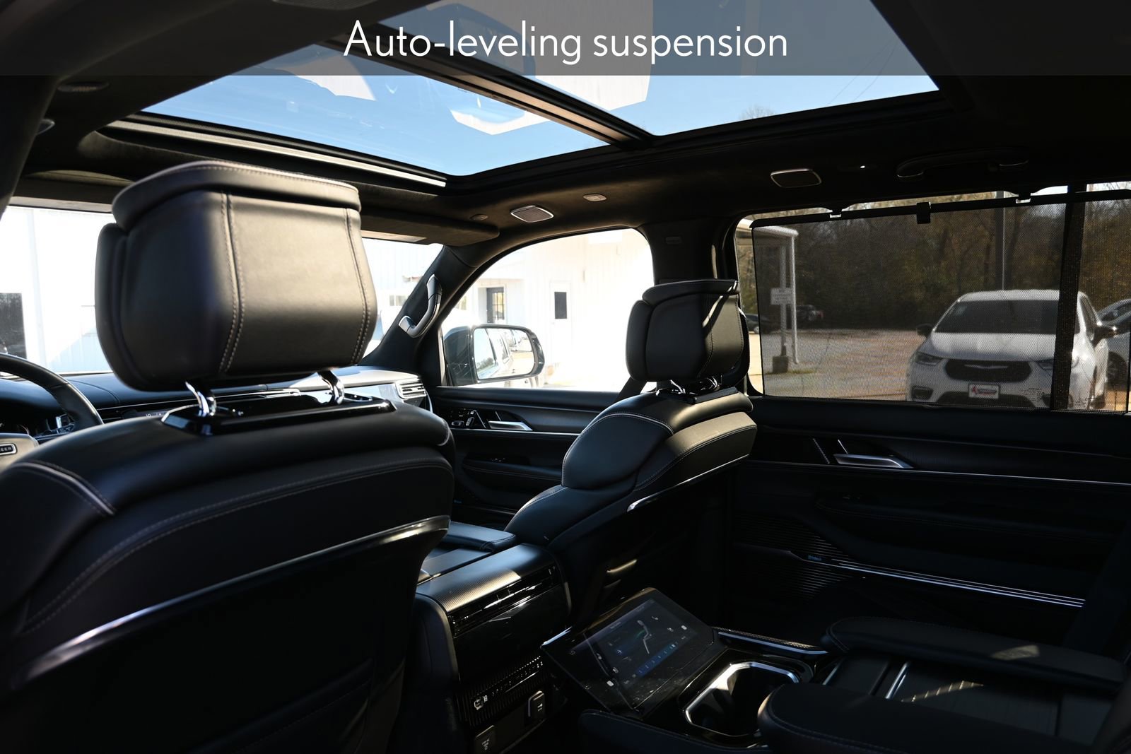 Used 2024 Jeep Grand Wagoneer L Series II w/ Quick Order Packagew 28T image 26