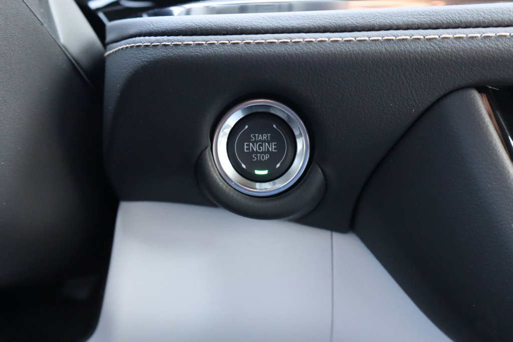 New 2025 Chevrolet Suburban Premier image 15