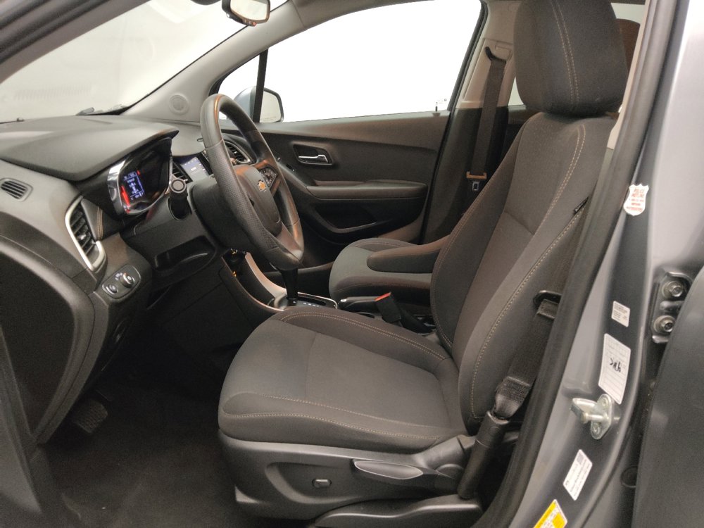 Used 2020 Chevrolet Trax LS w/ Tint and Cruise Package image 17