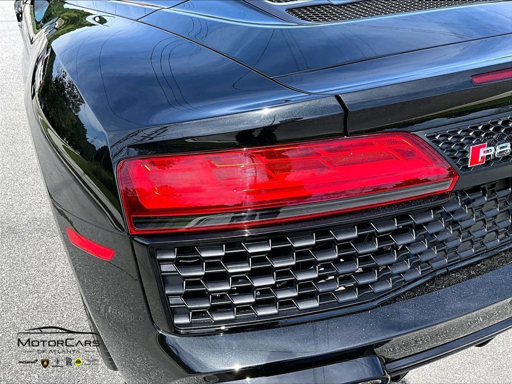 Used 2022 Audi R8 V10 performance RWD image 24