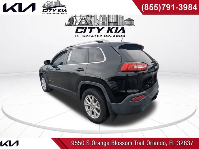Used 2018 Jeep Cherokee Latitude FWD image 4