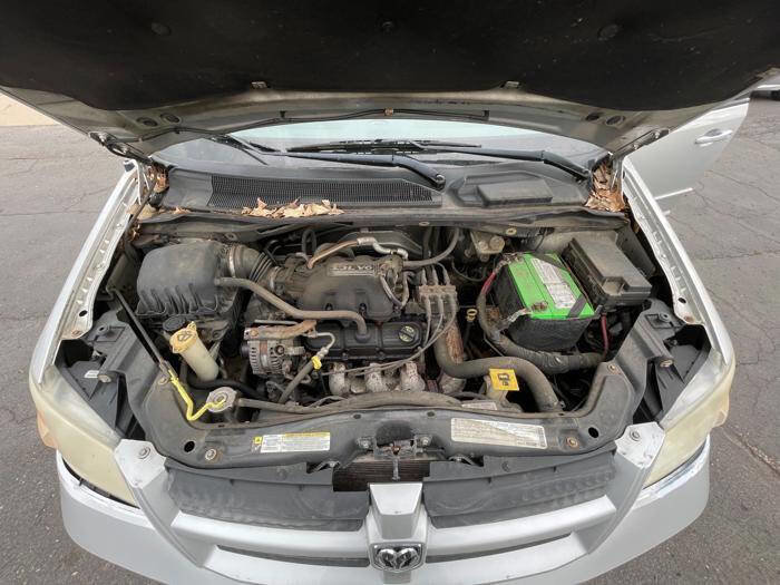 Used 2009 Dodge Grand Caravan SE FWD image 42
