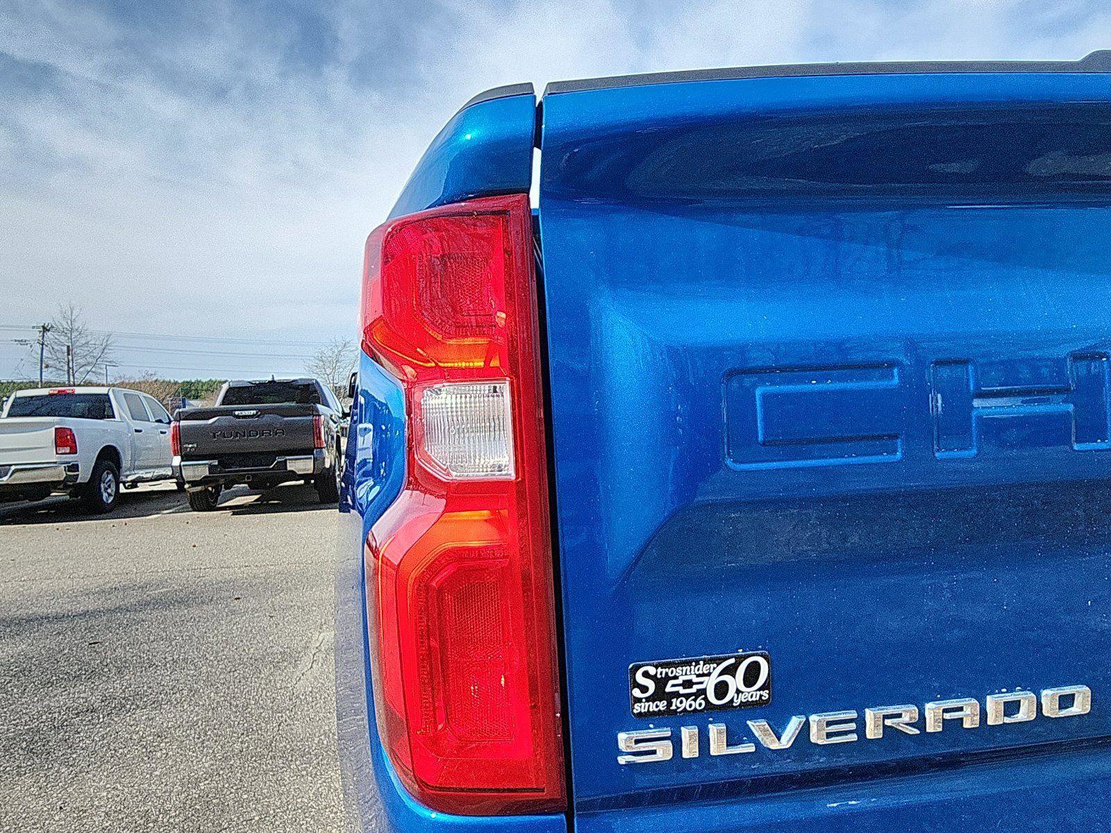 Used 2022 Chevrolet Silverado 1500 RST image 8