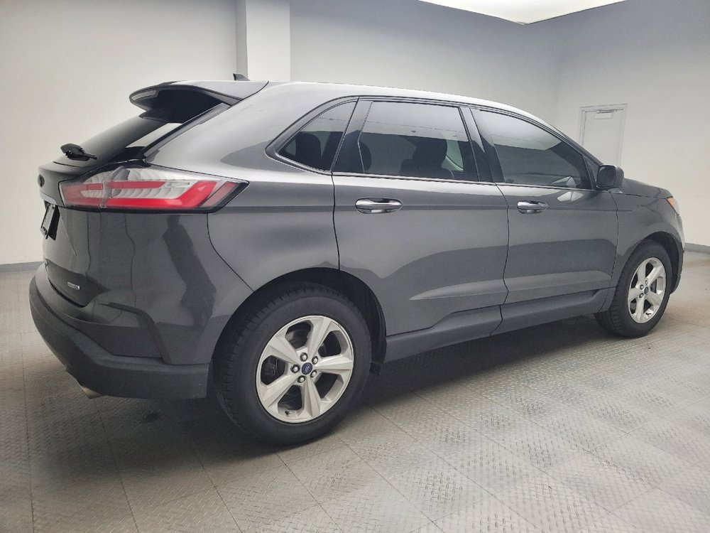 Used 2019 Ford Edge SE image 10