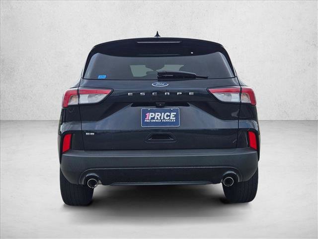 Used 2021 Ford Escape SE w/ SE Sport Appearance Package image 6