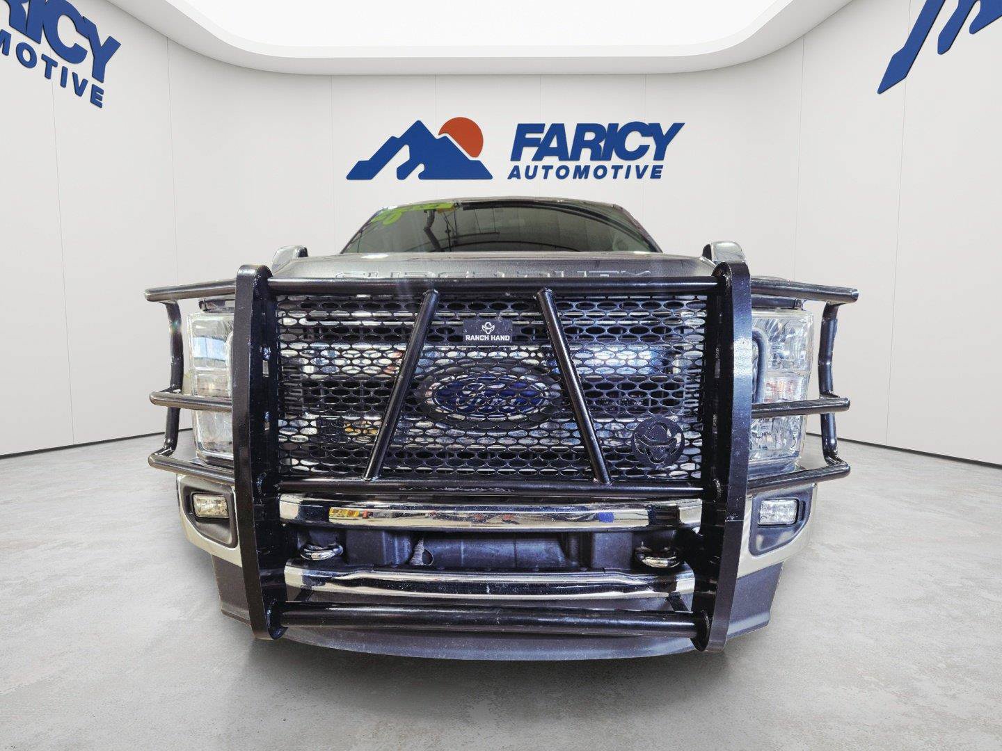 Used 2020 Ford F350 XLT w/ XLT Premium Package AWD/4WD image 21