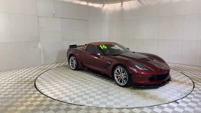 Used 2016 Chevrolet Corvette Z06 w/ 3LZ Preferred Equipment Group image 2