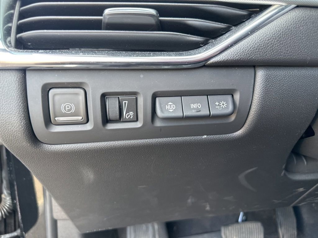 Used 2019 Cadillac XT4 Premium Luxury image 25