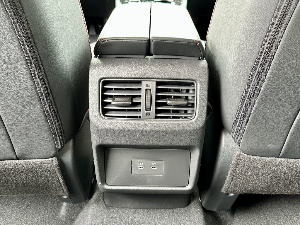 New 2026 Nissan Rogue SV image 32