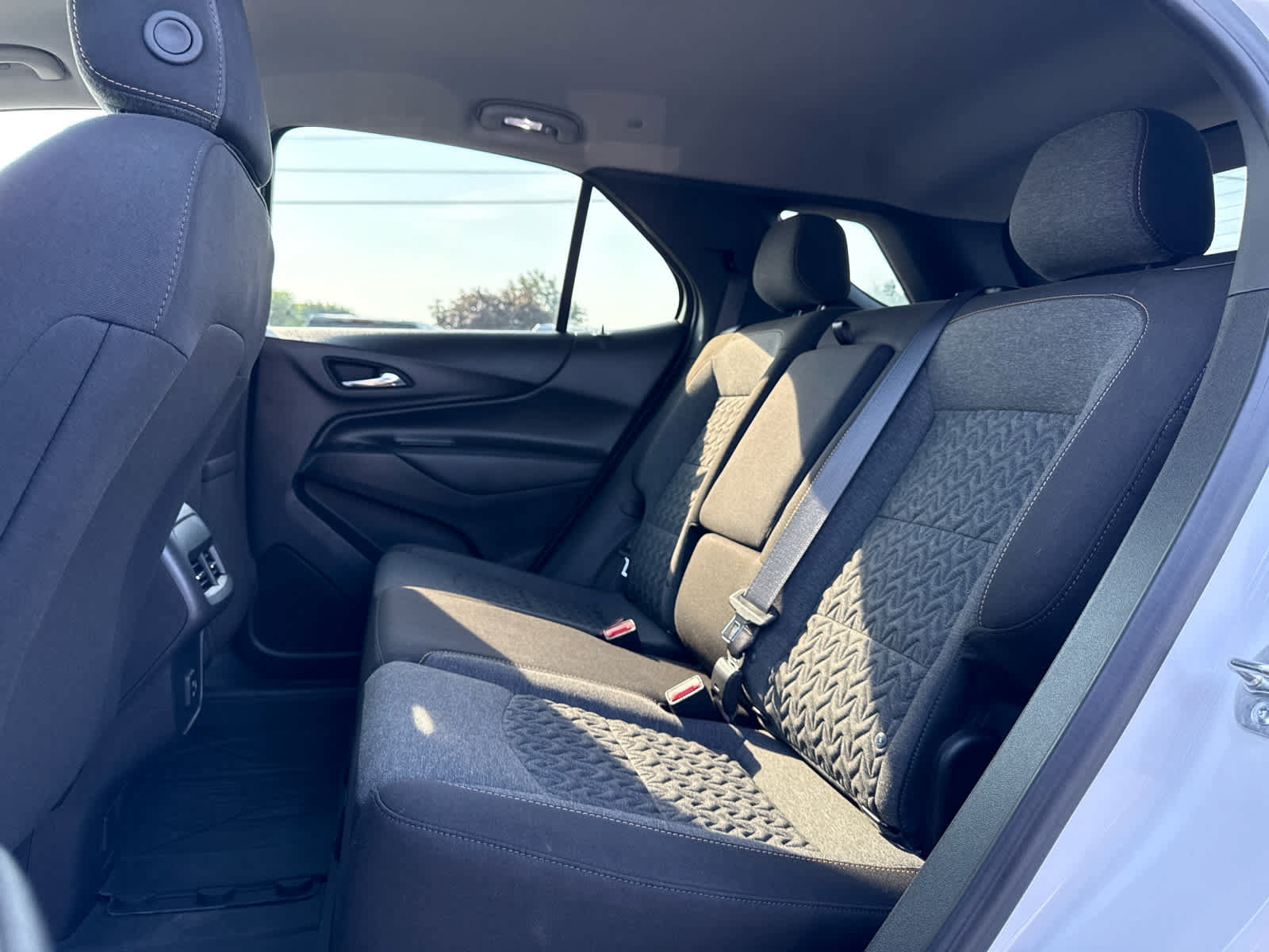 Certified 2024 Chevrolet Equinox LT FWD image 23