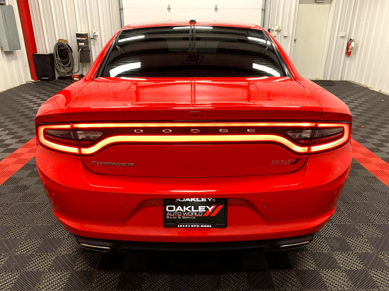 Used 2022 Dodge Charger SXT image 3