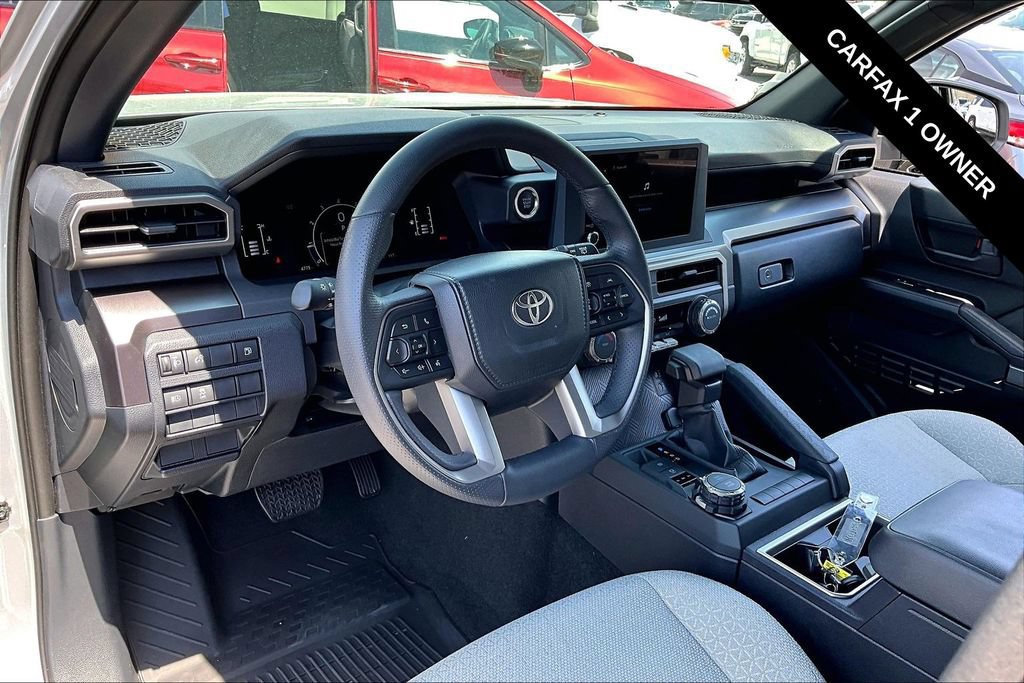Used 2026 Toyota 4Runner SR5 AWD/4WD image 5