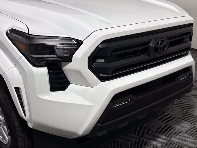 New 2026 Toyota Tacoma SR5 AWD/4WD image 12