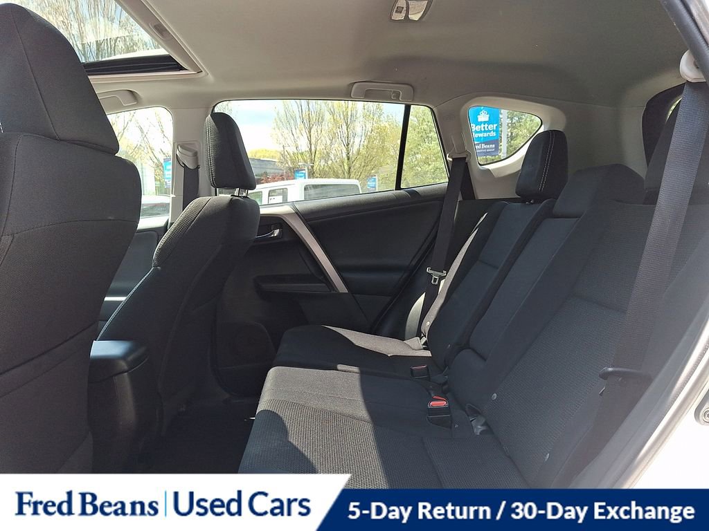 Used 2016 Toyota RAV4 XLE AWD/4WD image 11