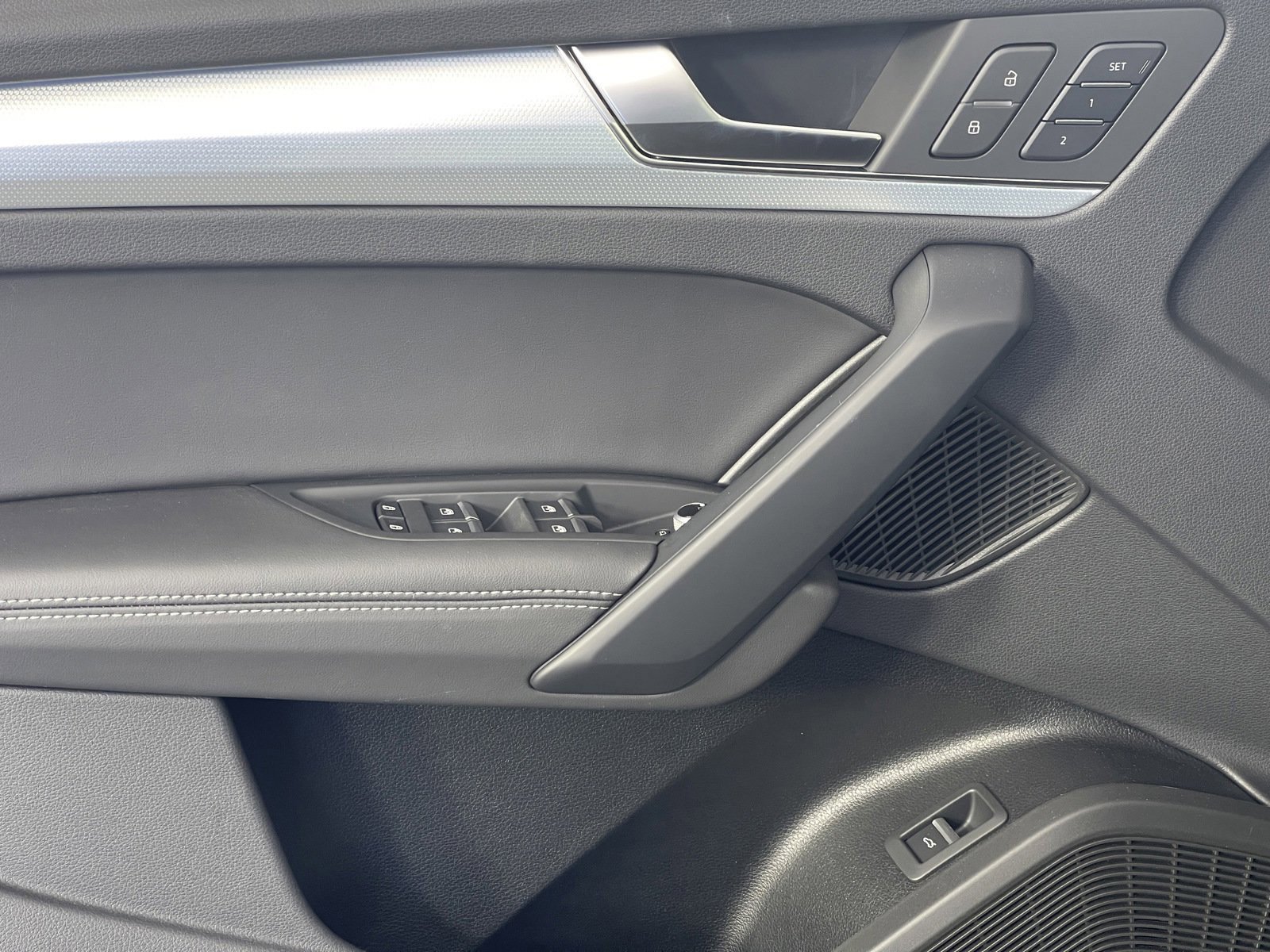 New 2025 Audi Q5 2.0T Premium Plus w/ Premium Plus Package image 23