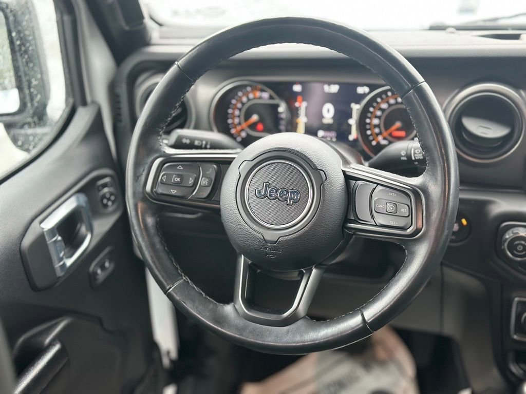 Used 2021 Jeep Wrangler Unlimited Sport image 11