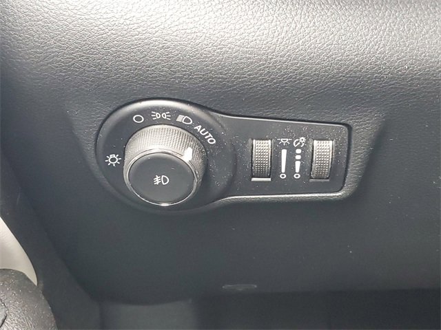 New 2026 Jeep Compass Limited w/ Sun, Sound & Navigation Group image 19