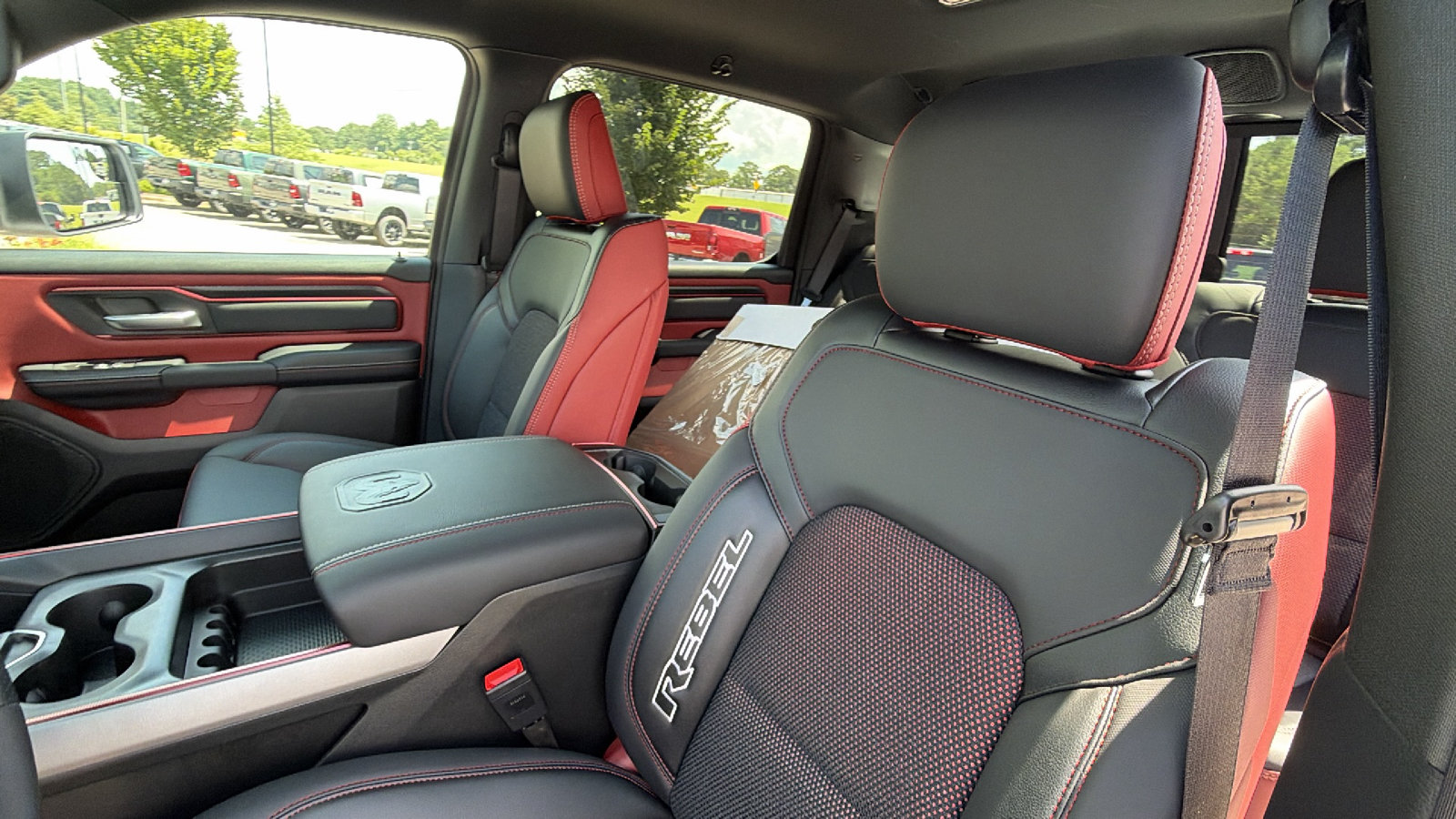 New 2027 RAM 1500 Rebel w/ Rebel Level 1 Equipment Group AWD/4WD image 17