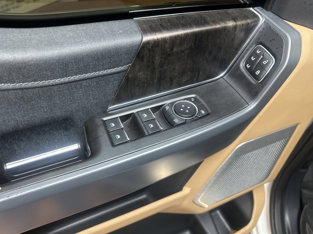 Used 2021 Ford F150 Lariat w/ Equipment Group 502A High image 23