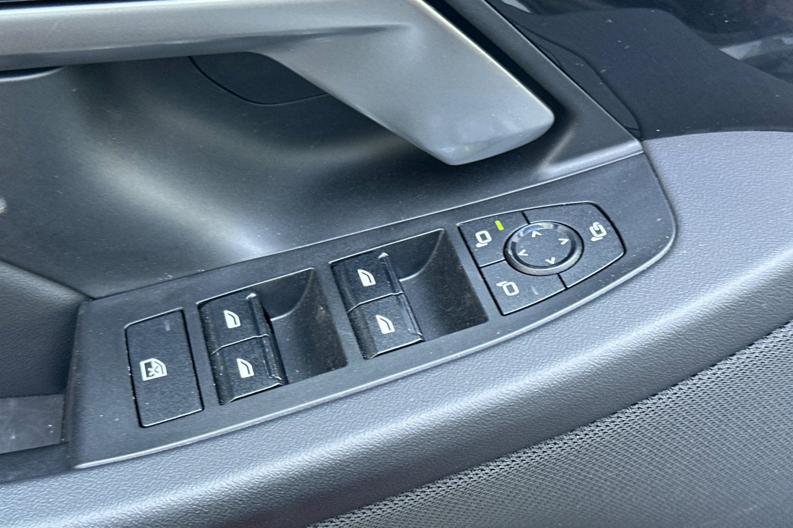 Certified 2024 BMW i5 eDrive40i w/ M Sport Package RWD image 13