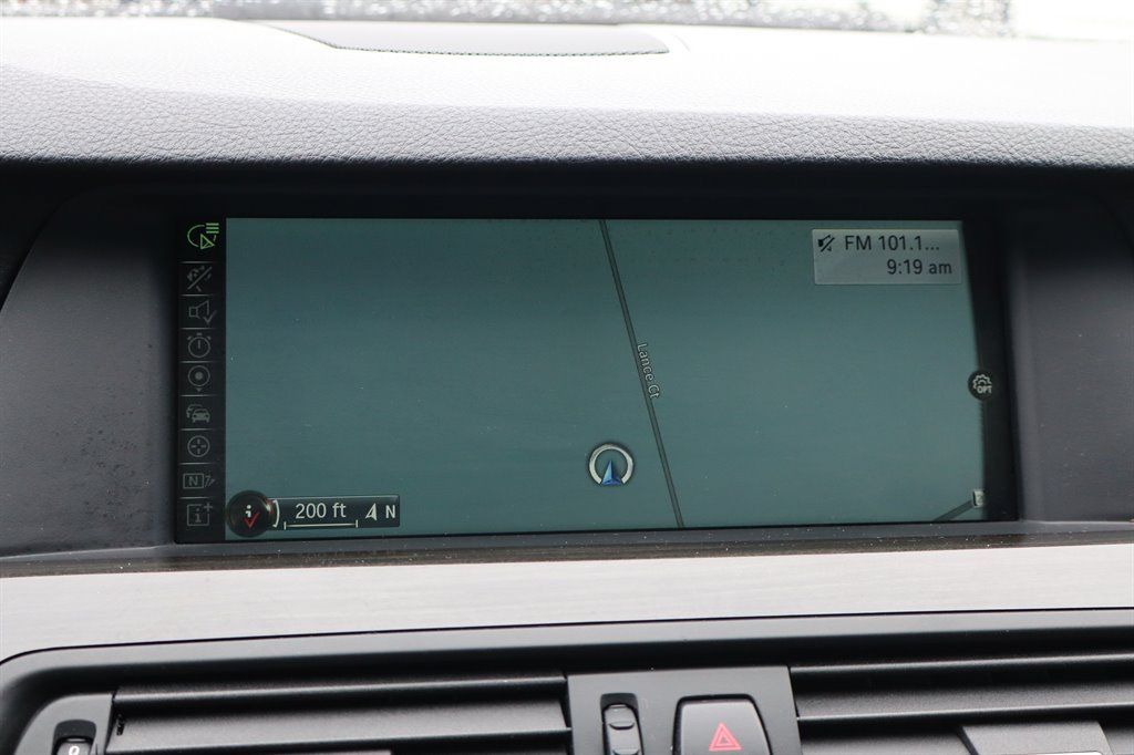 Used 2013 BMW 550i Sedan RWD image 23