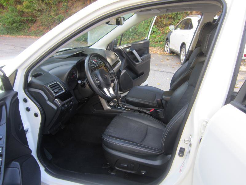 Used 2018 Subaru Forester 2.5i Premium AWD/4WD image 6
