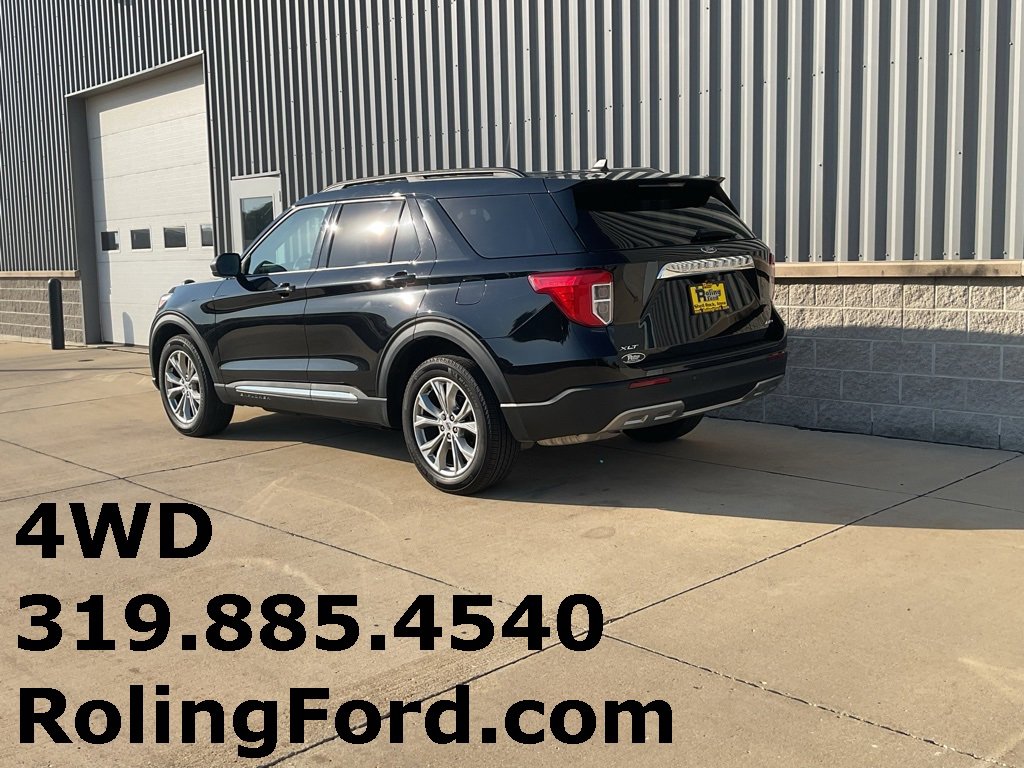 Used 2023 Ford Explorer XLT w/ Equipment Group 202A image 3