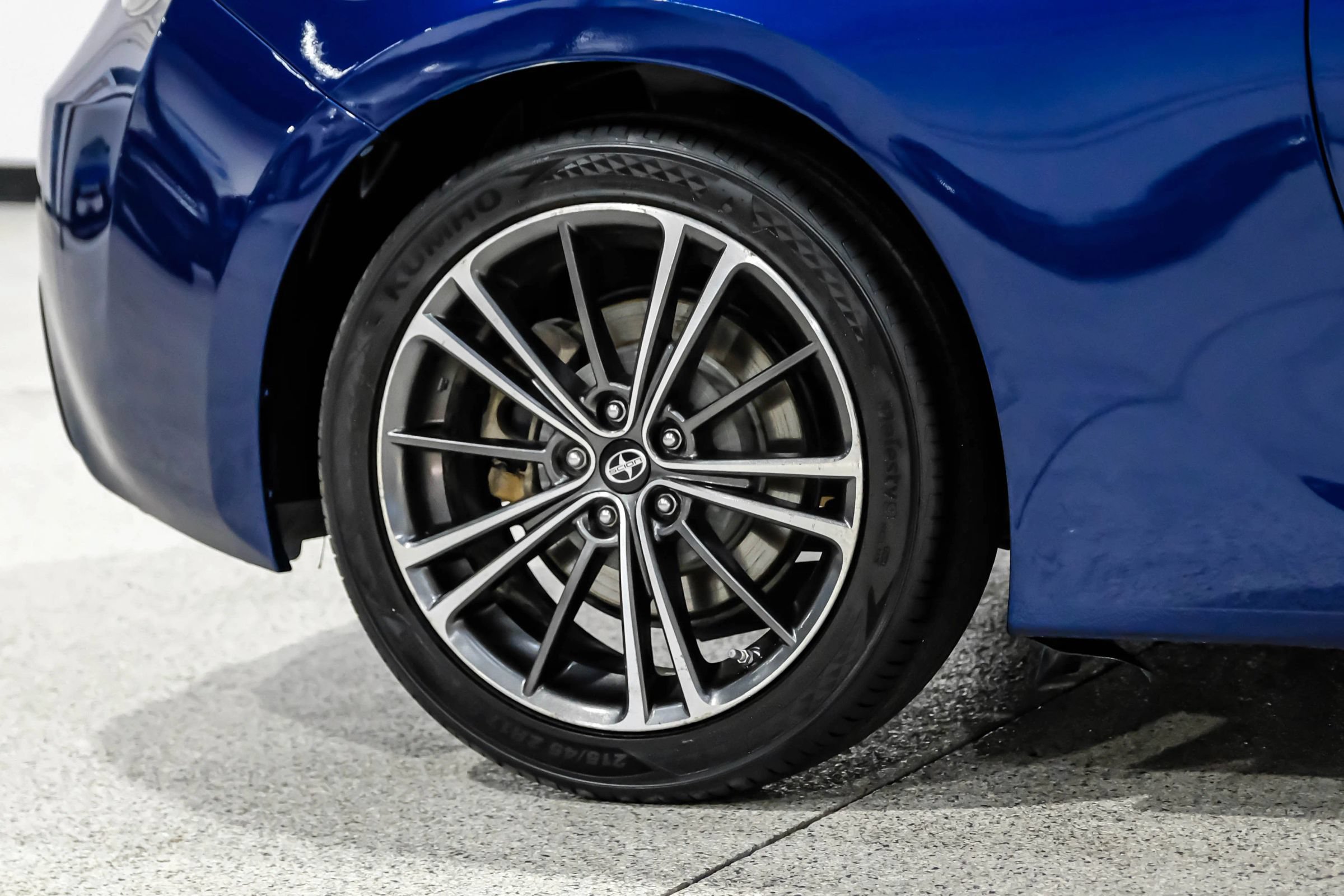 Used 2015 Scion FR-S RWD image 40