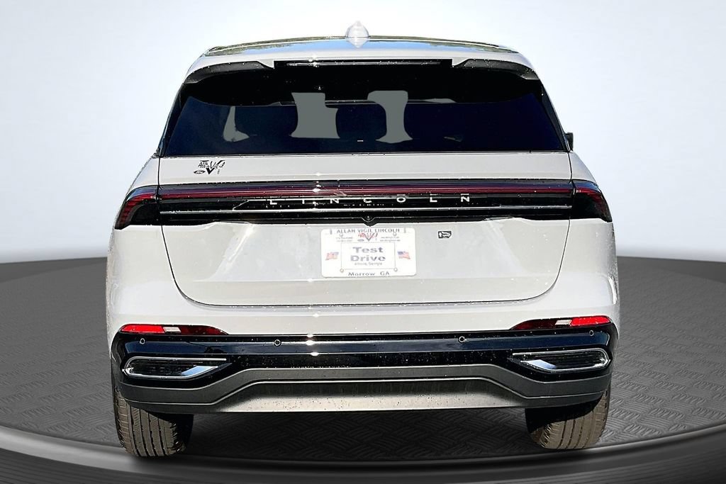 New 2026 Lincoln Nautilus Premier AWD/4WD image 4