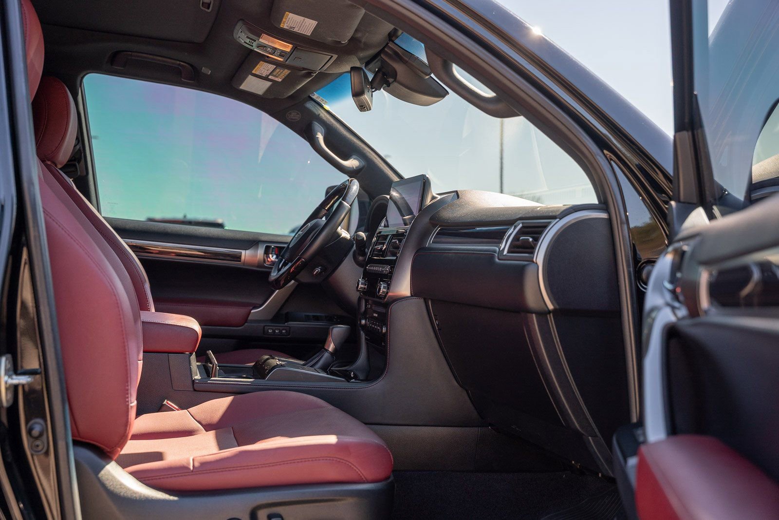 Used 2023 Lexus GX 460 Premium w/ Premium Package image 14