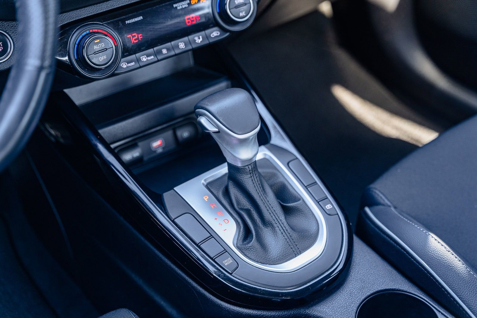 Used 2023 Kia Forte GT-Line image 27