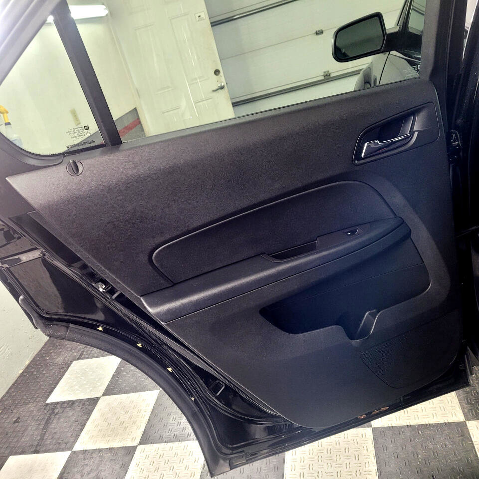 Used 2015 Chevrolet Equinox LT image 13