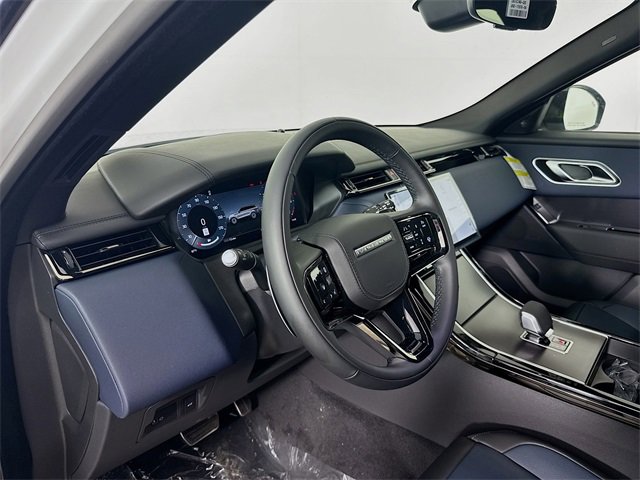New 2026 Land Rover Range Rover Velar Dynamic SE image 9