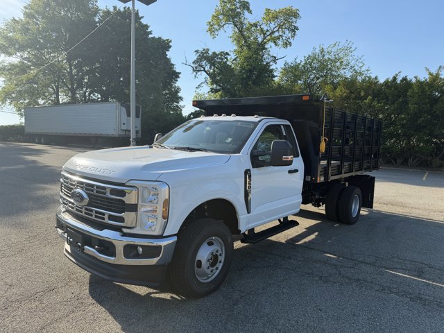 New 2026 Ford F350 XL w/ XL Chrome Package AWD/4WD image 2