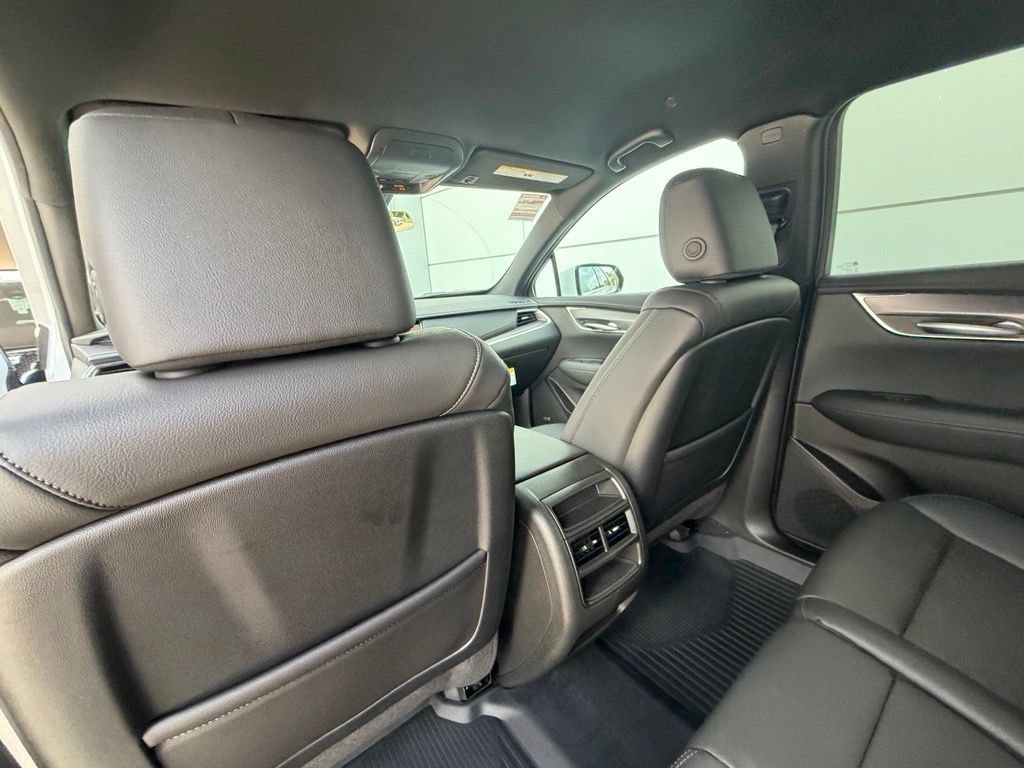 New 2026 Cadillac XT5 Luxury w/ LPO, Floor Liner Package FWD image 23
