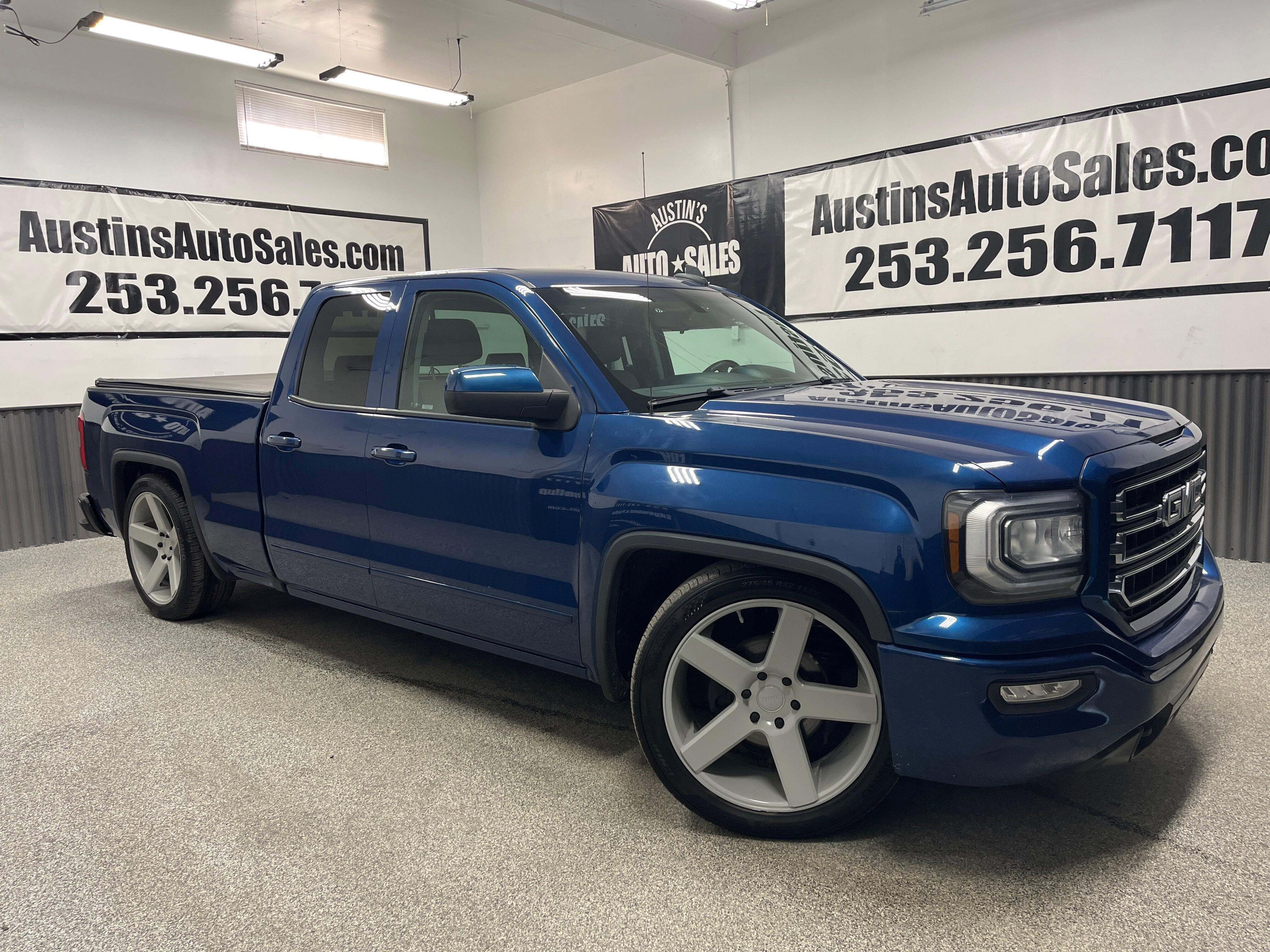 Used 2017 GMC Sierra 1500 4x4 Double Cab image 1