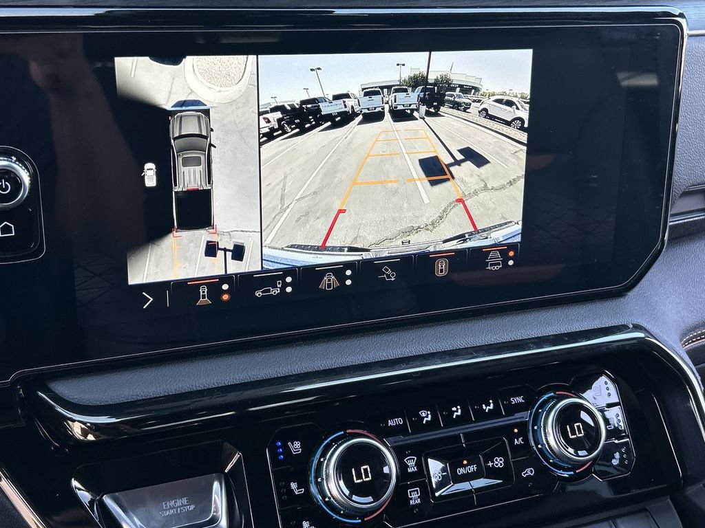 Used 2025 GMC Sierra 1500 AT4 w/ Technology Package AWD/4WD image 15