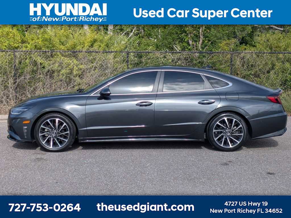 Certified 2021 Hyundai Sonata Limited FWD image 2