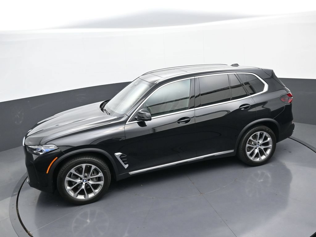 Used 2026 BMW X5 xDrive40i AWD/4WD image 33