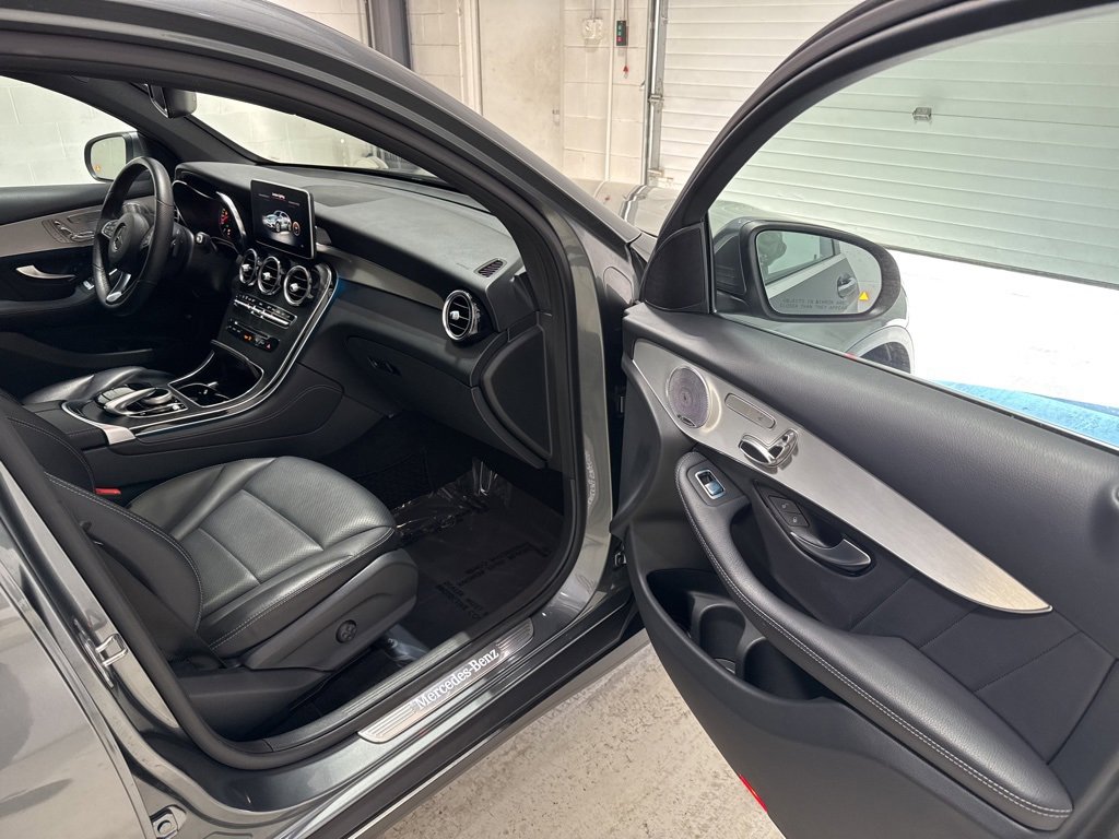 Used 2019 Mercedes-Benz GLC 300 4MATIC Coupe image 44