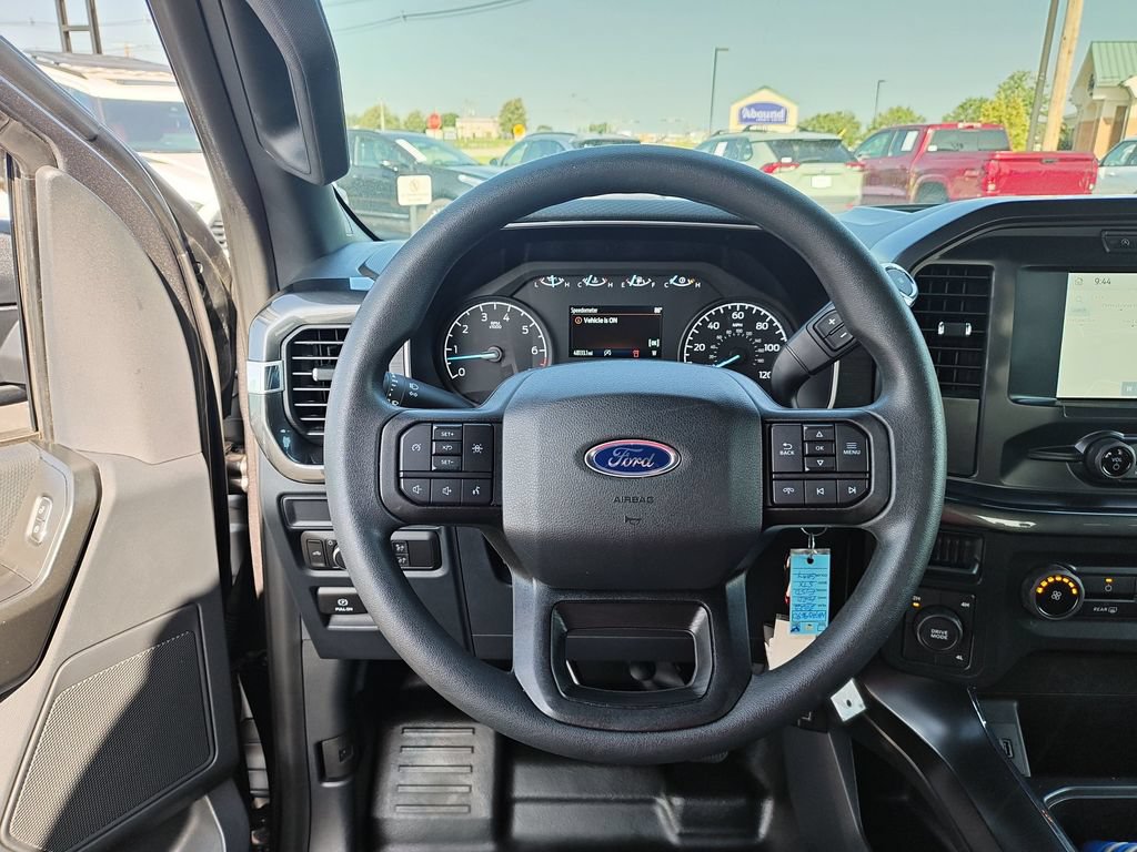 Used 2022 Ford F150 XL w/ STX Appearance Package AWD/4WD image 13